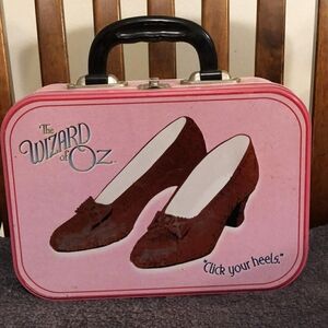 Vintage Wizard of Oz Pink Metal Lunchbox